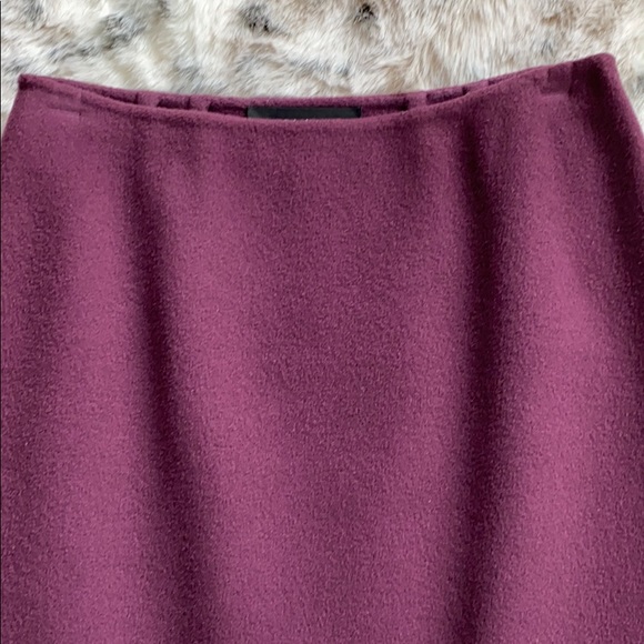 Ellen Tracy Wool Skirt - Picture 2 of 9